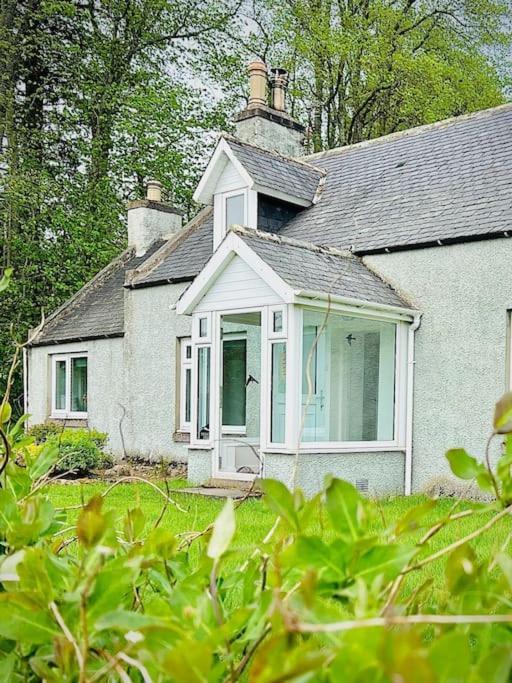 Cosy Country House In Deeside Finzean Exteriör bild